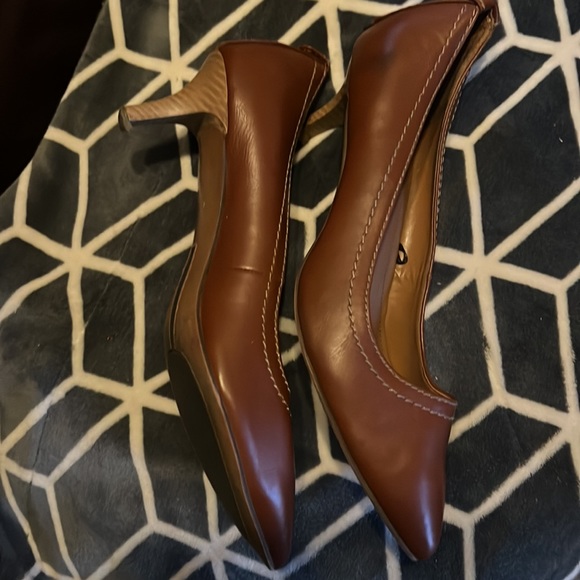 Calvin Klein size 11 - Picture 2 of 3